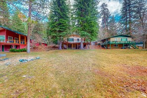 Exterior - Riverfront cabin with large yard, great deck, & fireplace (Joseph)