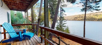 Lakefront lodge with private dock, great water view, deck & laundry