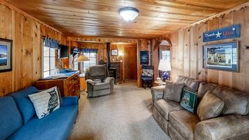 Televisio, takka, DVD-soitin