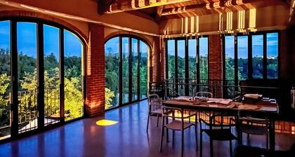 Stunning private villa for 10 guests with WIFI, private pool, A/C, TV and patio