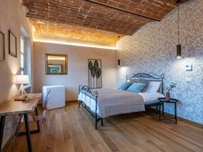 5 Schlafzimmer, Reisekinderbett, kostenloses WLAN