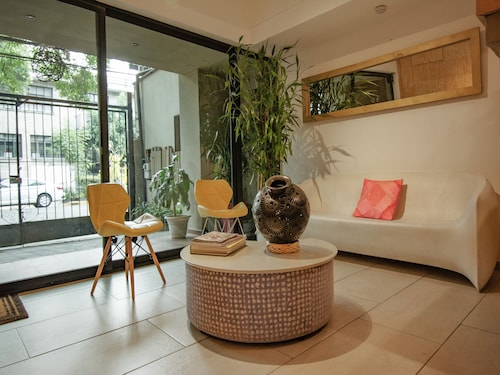 Capital O Hotel Terraza 158