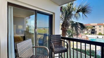 Condo, Ocean View (#O35 - No Pets) | Property grounds