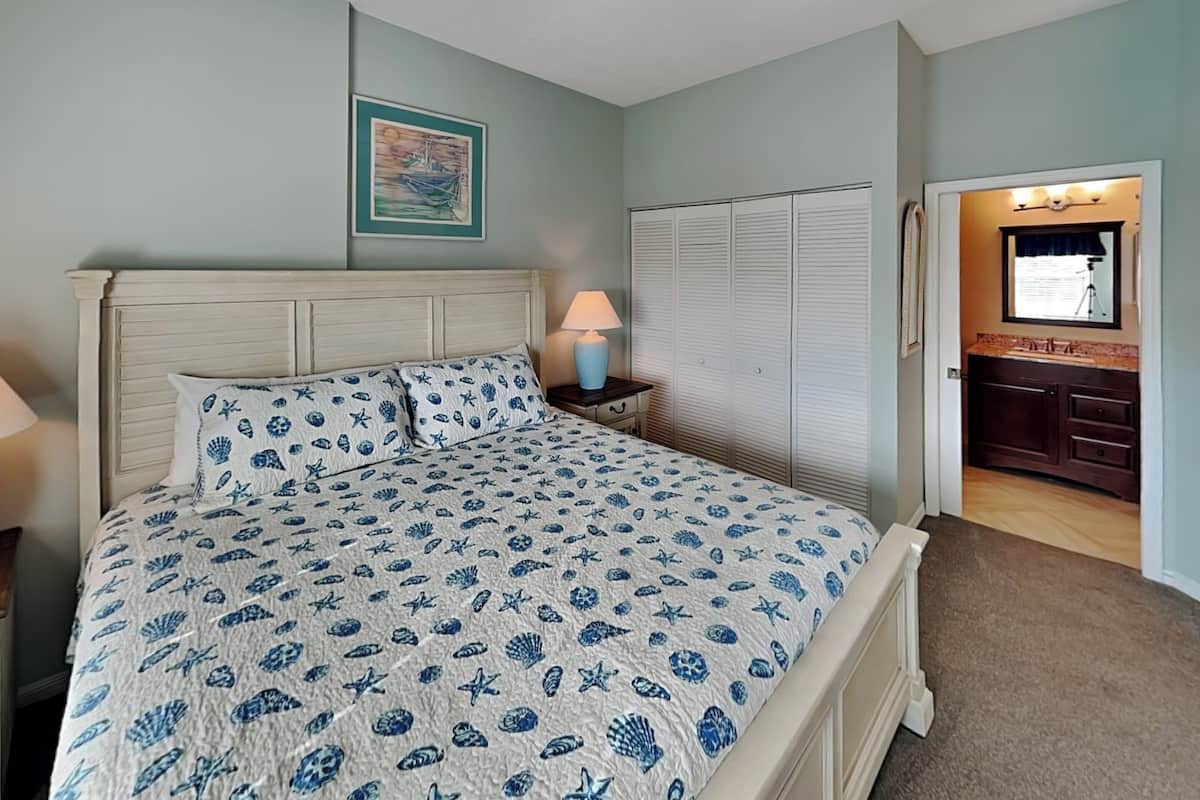 Condo, Multiple Beds, Balcony, Ocean View (#Q37 - No Pets) | 2 bedrooms, individually decorated, individually furnished, bed sheets