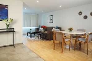 Interior - 3BR Apartment - Gym Access & Terrace - In Reforma (Juárez)