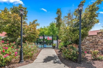 This Villa truly allows you to customize your vacation experience in the Smokies