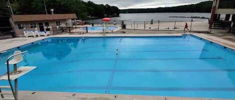 Outdoor pool, a heated pool