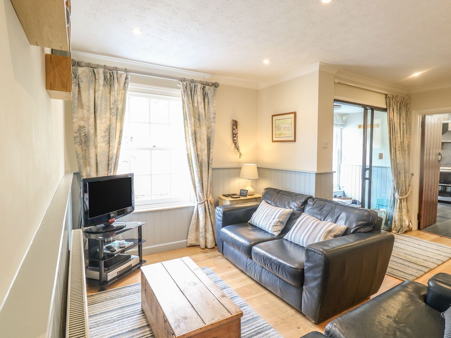 Olde Carpenters Cottage, Pet Friendly, With A Garden In Boscastle - Boscastle