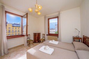 3 Schlafzimmer, Bügeleisen/Bügelbrett, kostenloses WLAN, Bettwäsche