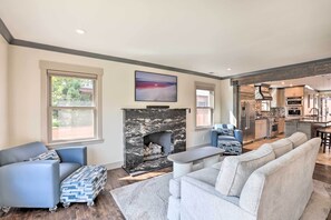 TV, fireplace, stereo - Luxe Home w/ Backyard Oasis ~ 1 Mi to Midtown (Reno)