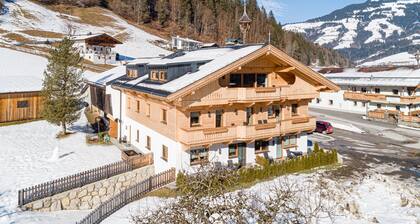 Modernes Appartement gegenüber dem Badesee Salvena