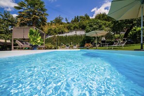 Pool - Apartment "Sonnenblume" with Mountain View, Pool, Wi-Fi, Balcony & Garden (Rifiano)