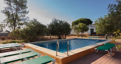Villa Los Pinos with Pool, Wi-Fi, A/C, Terrace & Garden