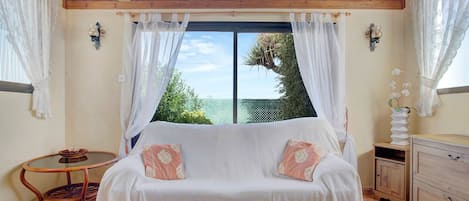 TV, DVD player, stereo