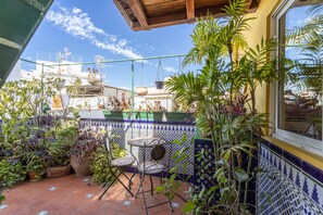 屋外ダイニングエリア