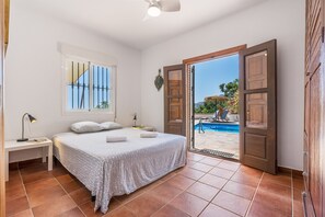 3 slaapkamers, gratis wifi, beddengoed