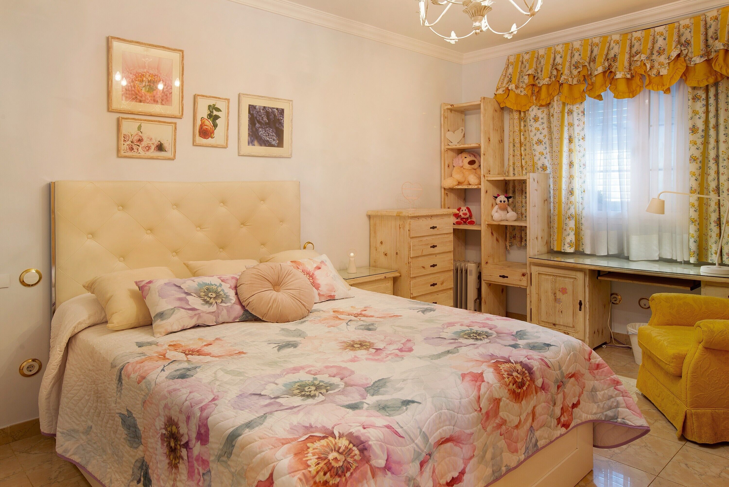 3 dormitorios, tabla de planchar con plancha, wifi gratis y ropa de cama