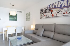 TV - First line / Wifi / Spa / Seaviews / Heated pool / Pets (Calpe)