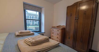 Heart of Macclesfield 2 Bedroom Grade II Apartment