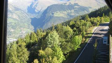 Vue depuis lâhĂ©bergement