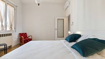 3 chambres, fer et planche Ă repasser, Wi-Fi, draps fournis