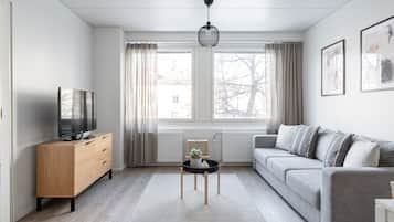 City Apartment | Living area | 32-inch LED TV with cable channels, TV