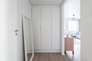 City-Apartment | 2 Schlafzimmer, individuell dekoriert, individuell eingerichtet