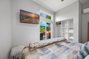 1 bedroom, iron/ironing board, travel cot, free WiFi