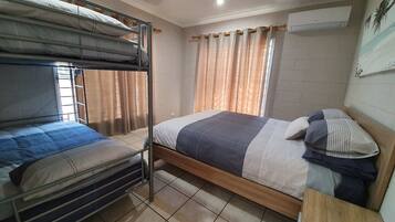 2 chambres, draps fournis