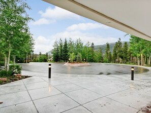 Condo, 2 Bedrooms | View from property