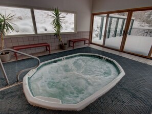 Condo, 2 Bedrooms | Indoor spa tub