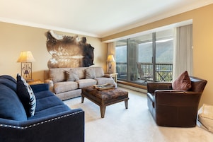 Íbúð - 2 svefnherbergi | Stofa