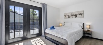 3 Bedroom Ranch Home w/ fenced back yard and deck. 