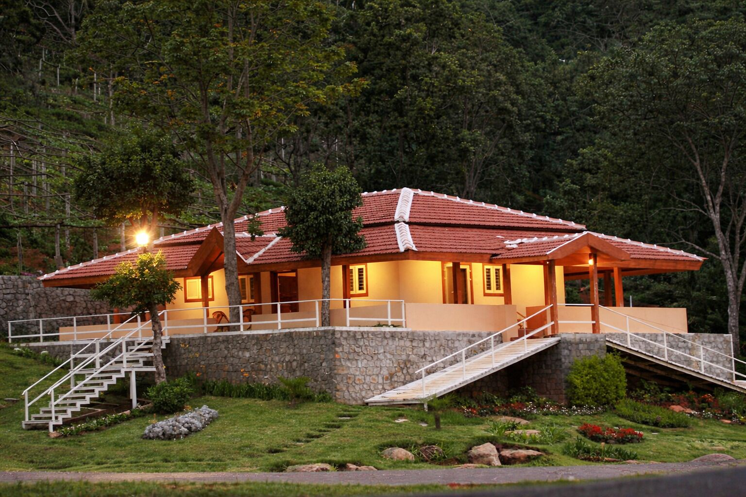 Tile House (Valley view) | Free WiFi, bed sheets