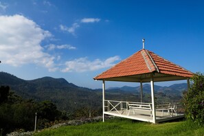 Exterior detail - Chow Chow Valley Resorts (Kotagiri)