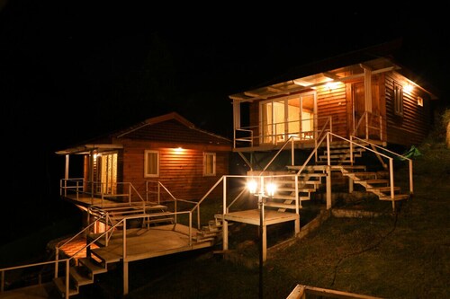 Chow Chow Valley Resorts