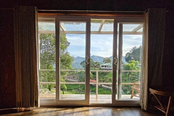 Wooden Room | Free WiFi, bed sheets