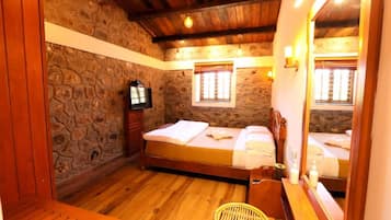 Kamar Standar | Wi-Fi gratis dan seprai linen