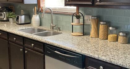 Beautiful 3/2 Home Rental