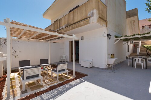 Casa Vico Manzoni by BarbarHouse