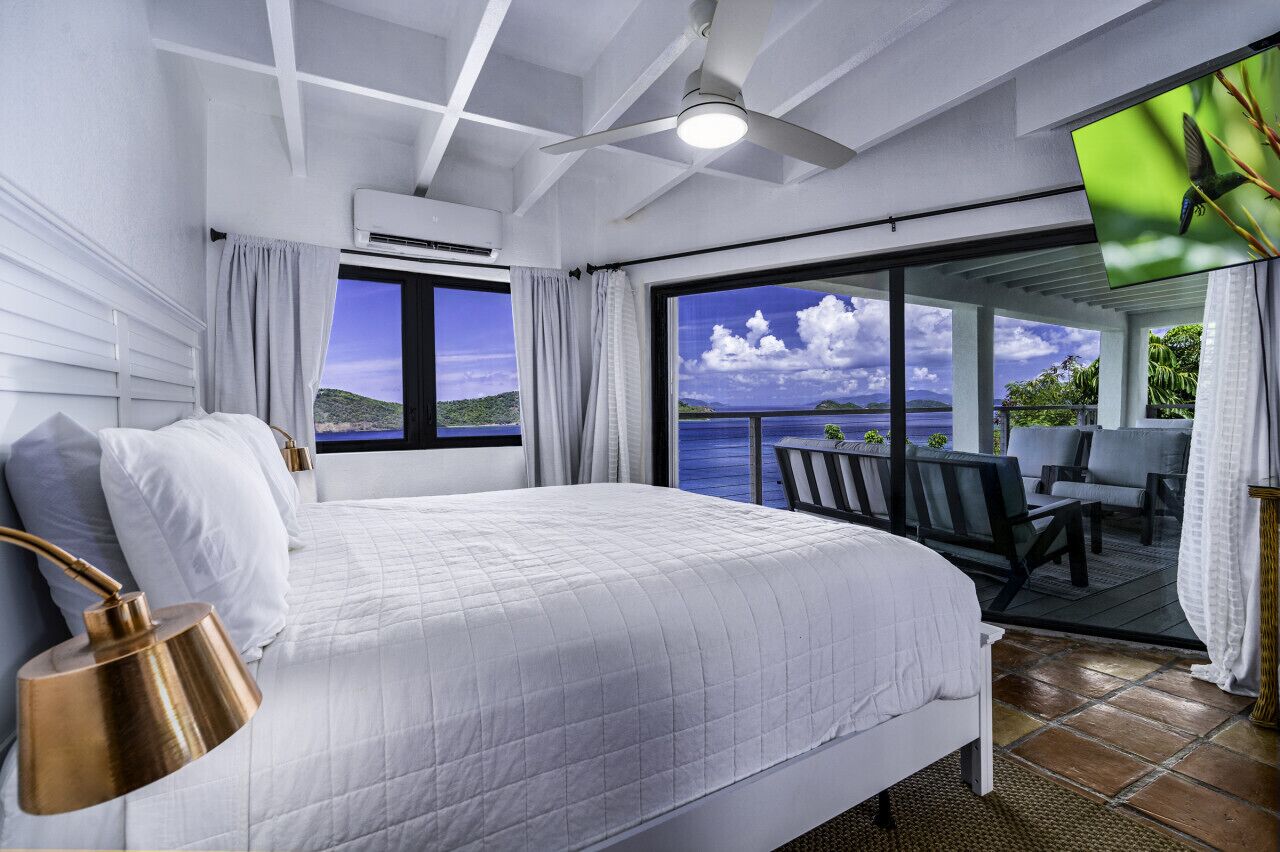 5 bedrooms, desk, iron/ironing board, free WiFi