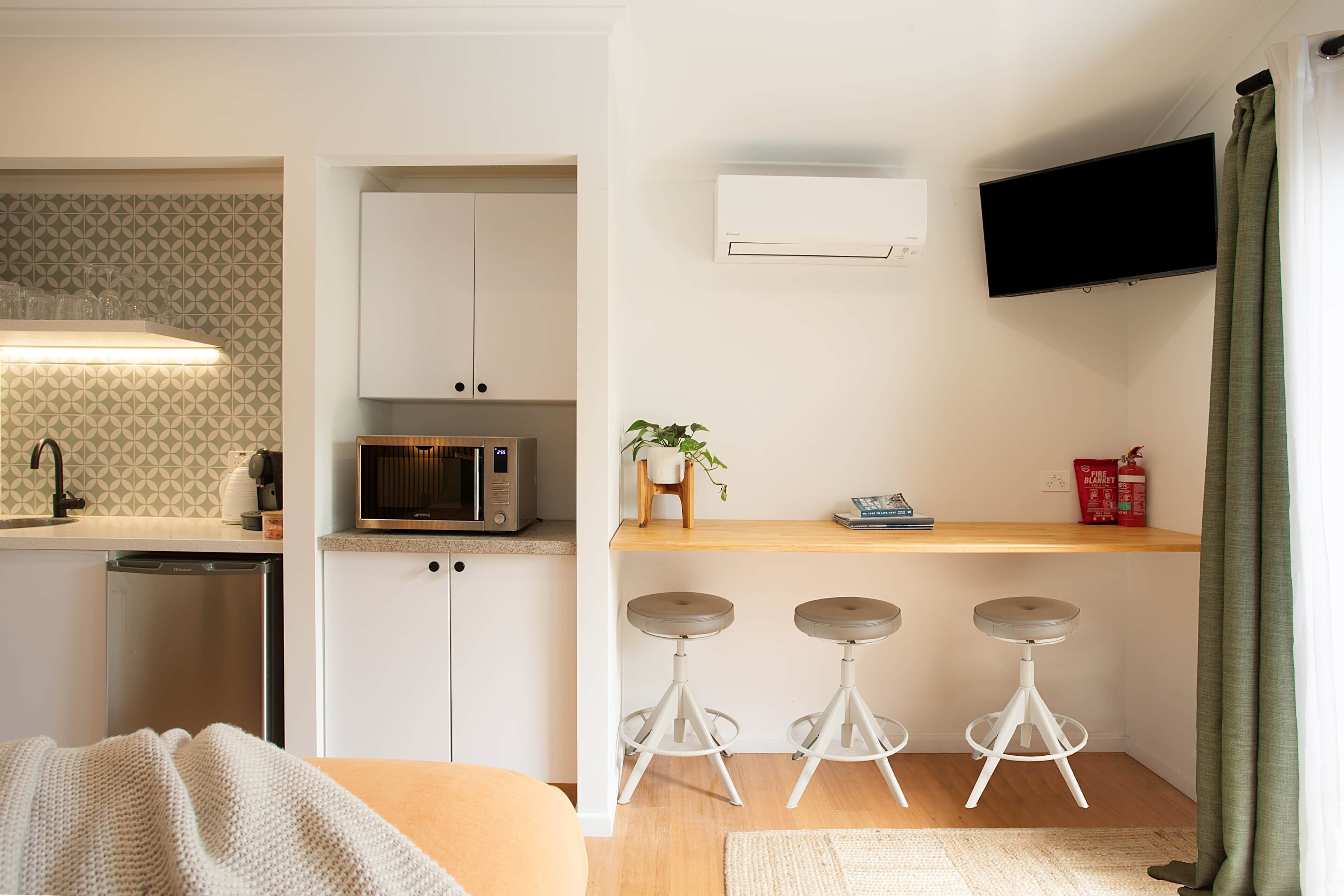 Fridge, microwave, coffee/tea maker, electric kettle