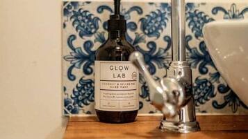 Shower, eco-friendly toiletries, hair dryer, soap