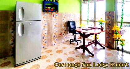 Goroomgo Sun Plaza Lodge Konark