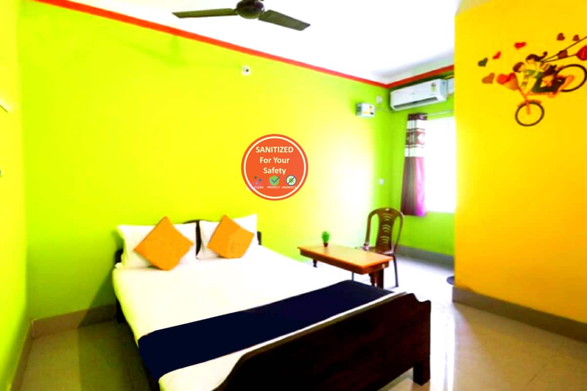 Deluxe Double Room, City View