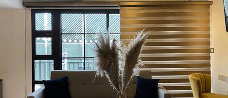 Smart TV, offices, printers