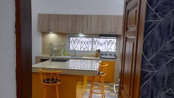 Fridge, microwave, oven, stovetop