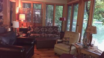 TV connectée, Hulu, lecteur de DVD, services de streaming