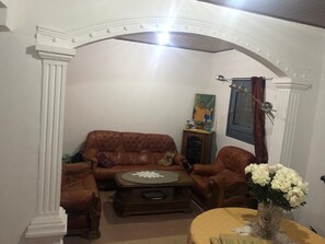 TV, DVD player