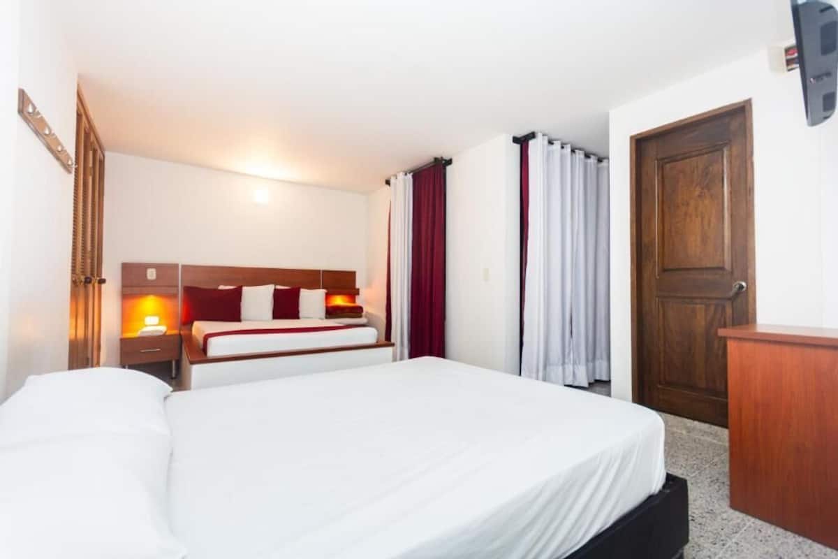 Superior Quadruple Room | Egyptian cotton sheets, premium bedding, desk, laptop workspace